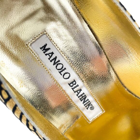 Manolo Blahnik Descortes Crystal Pumps Gold Black Pointed Heels Sz 37 / 7 - Picture 6 of 11